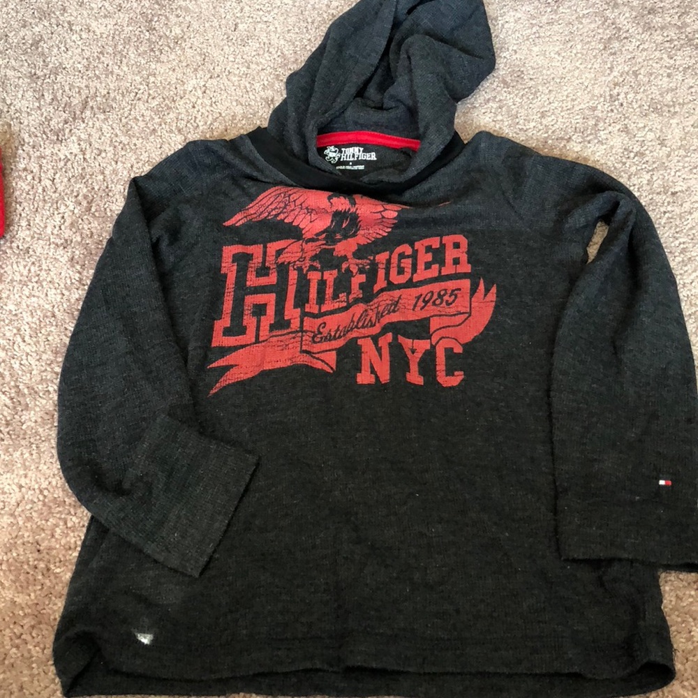 Boys size 6 Tommy Hilfiger thermal hoodie shirt